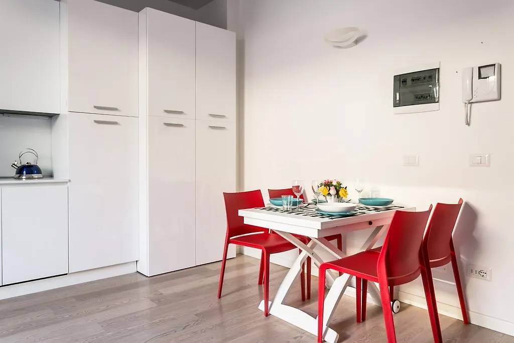 Italianway-San Rocco Second Floor Apartman Milánó