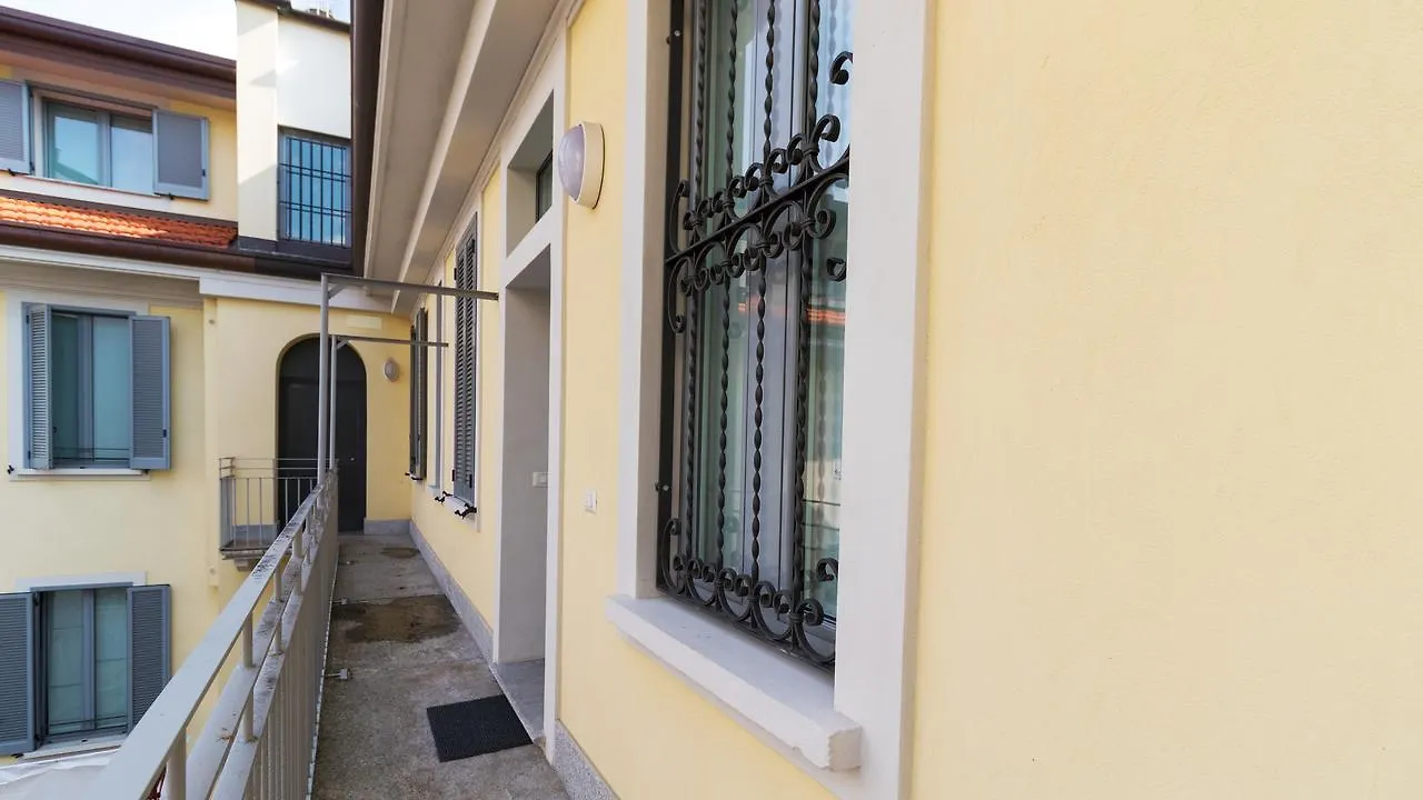Italianway-San Rocco Second Floor Apartman Milánó